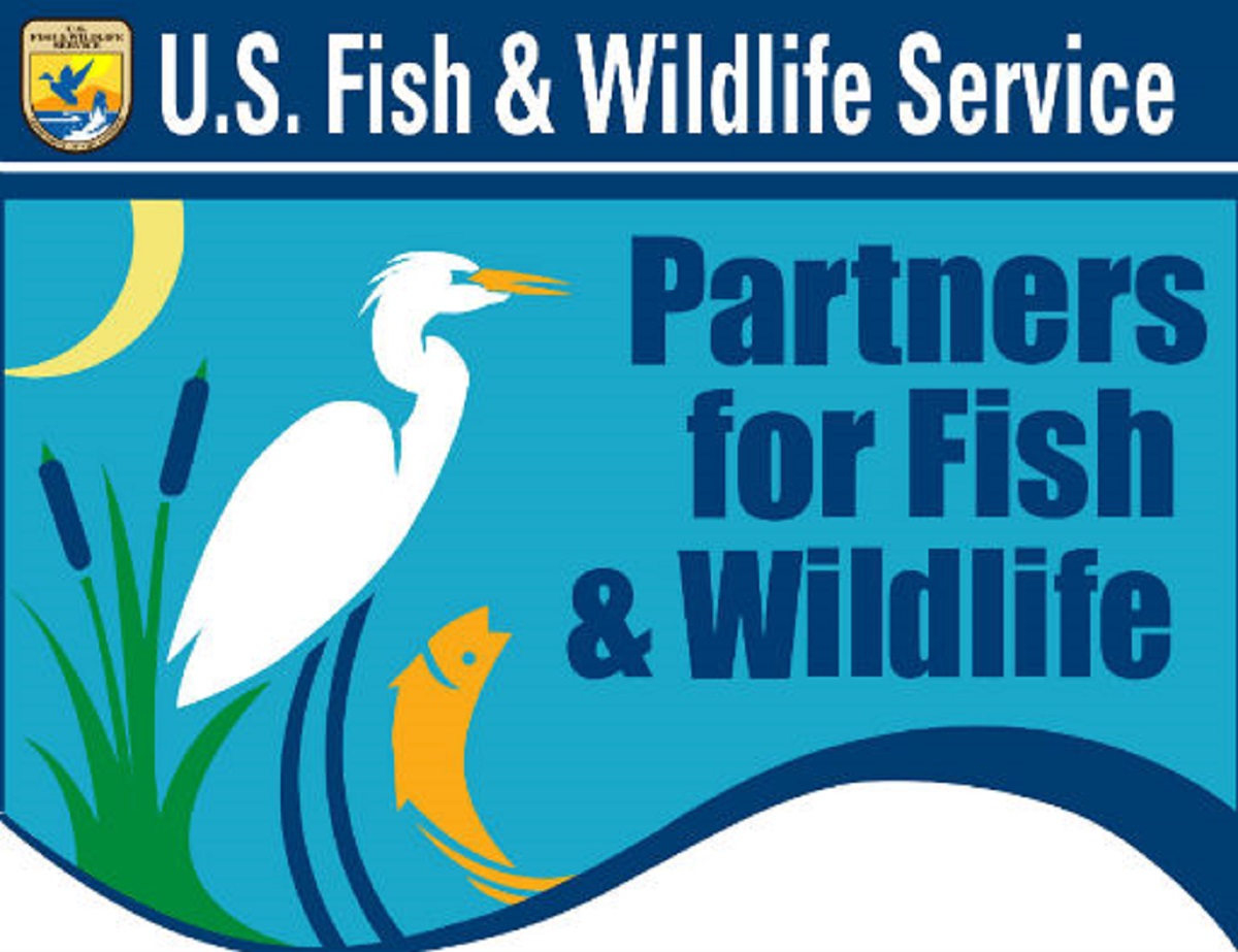 Partners For Fish And Wildlife Logo For Sacramento National Wildlife ...